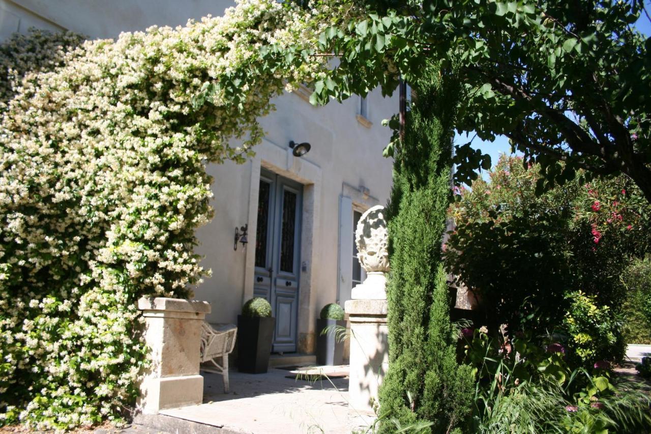Aparthotel Le Petit Palais Maisonnette Avignon Exterior foto